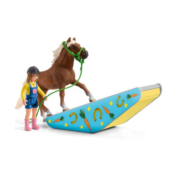 Набор Schleich Прыжки в конюшне