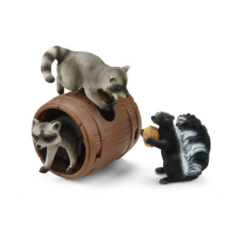 Набор Schleich Охота за орехами. Еноты и скунс