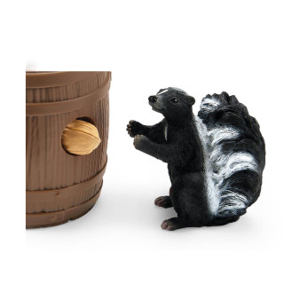 Набор Schleich Охота за орехами. Еноты и скунс
